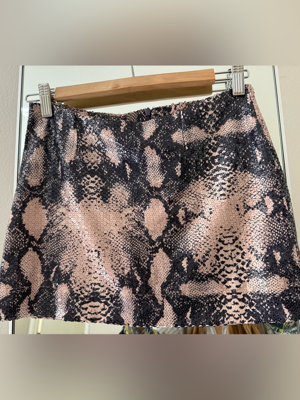 NWOT KOSIUKO Snake Print Sequin Mini Skirt in Blush and Black SZ XS